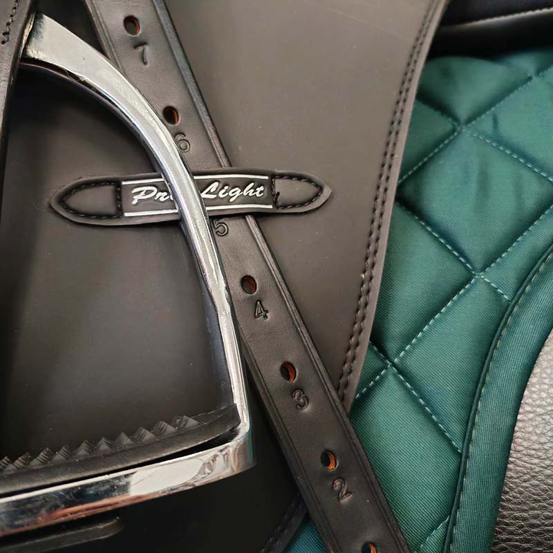 All Purpose English Saddle Set with Interchangeable Gullet + Customizable Accessories - 8173