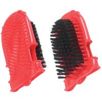 GLOVE – CURRY COMB